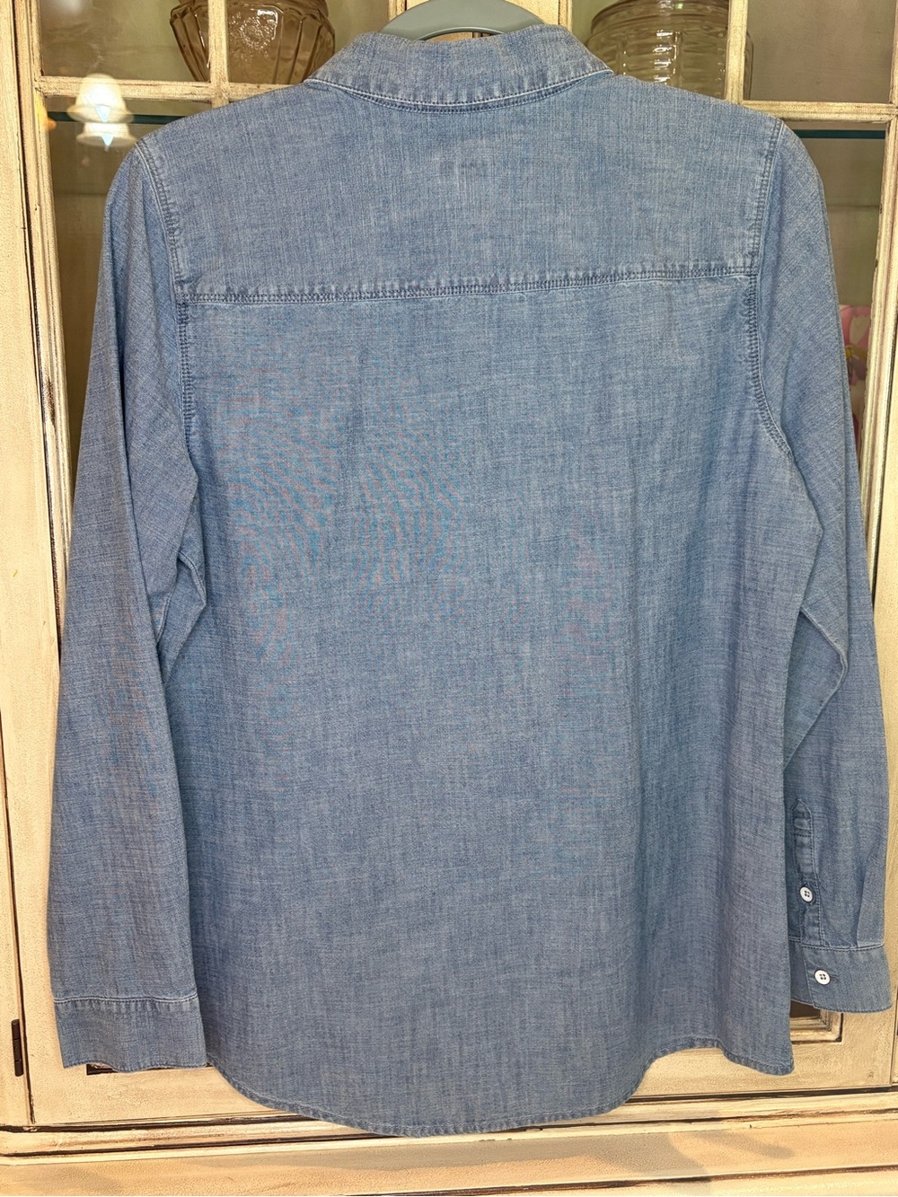 EUC J. Jill 100% Cotton Button-Down Shirt in Light Blue - Picture 5 of 9